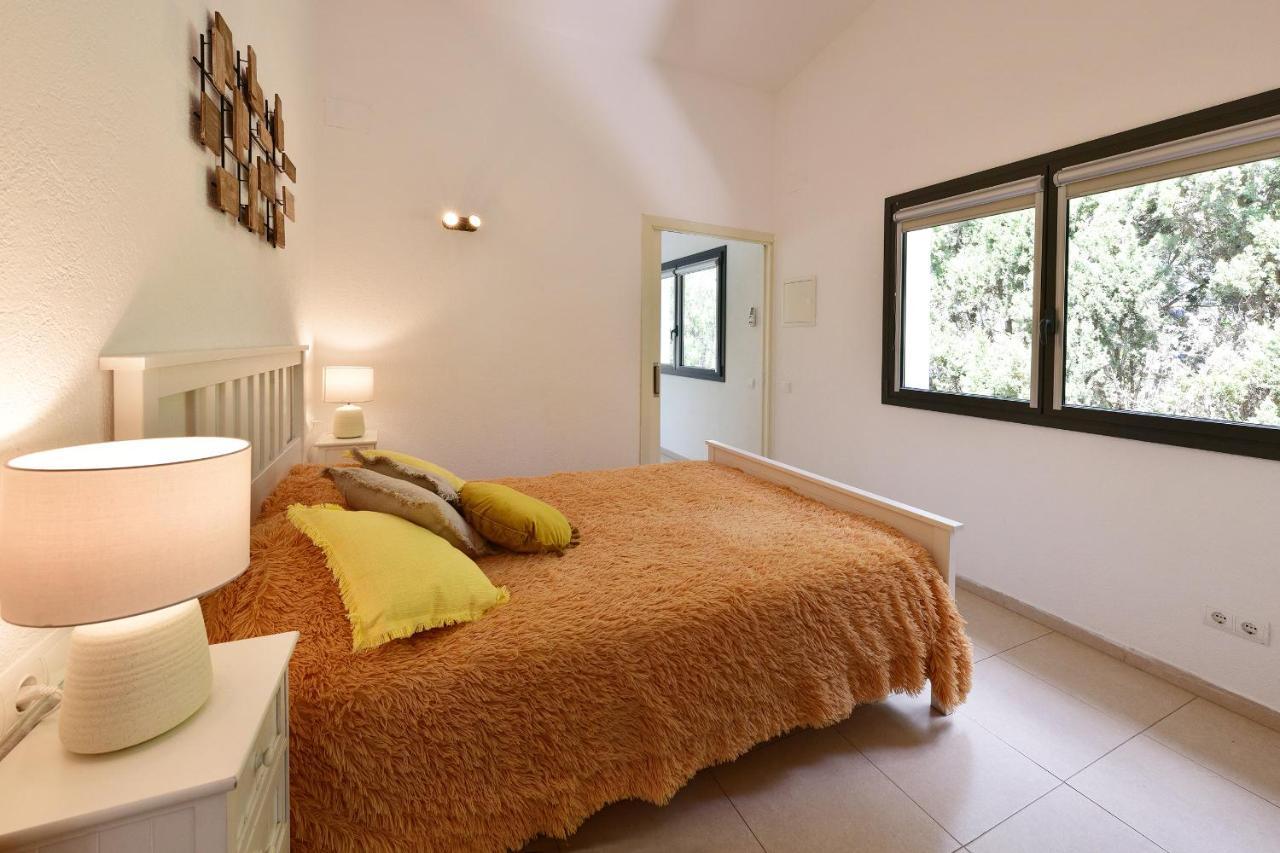 Pequeno Y Acogedor En El Centro De Cadaques Apartment Bagian luar foto