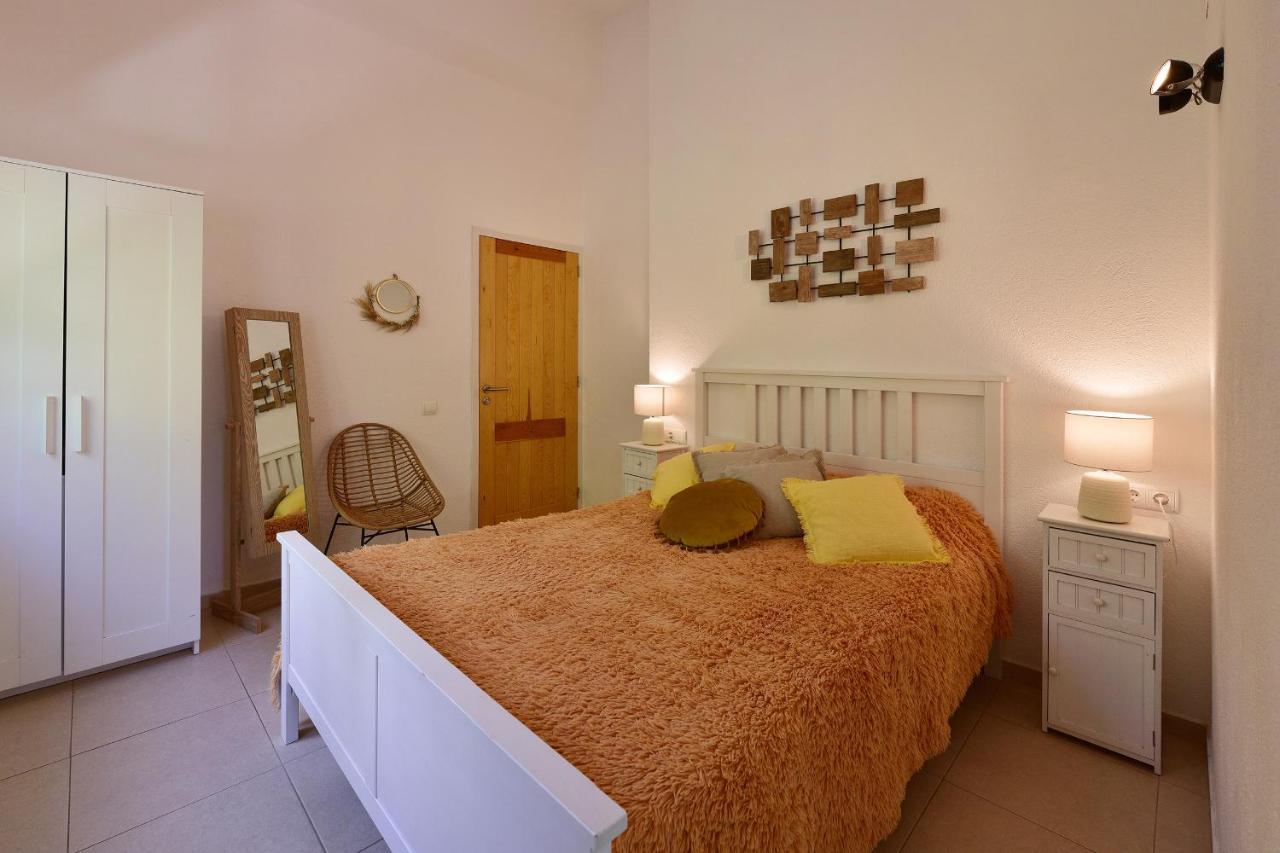 Pequeno Y Acogedor En El Centro De Cadaques Apartment Bagian luar foto
